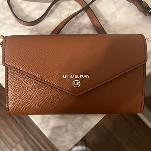 MK NWOT Crossbody Wallet/Purse